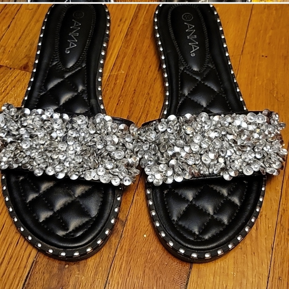 ANNA Women's Black and Silver Embellished Slippers Size 10